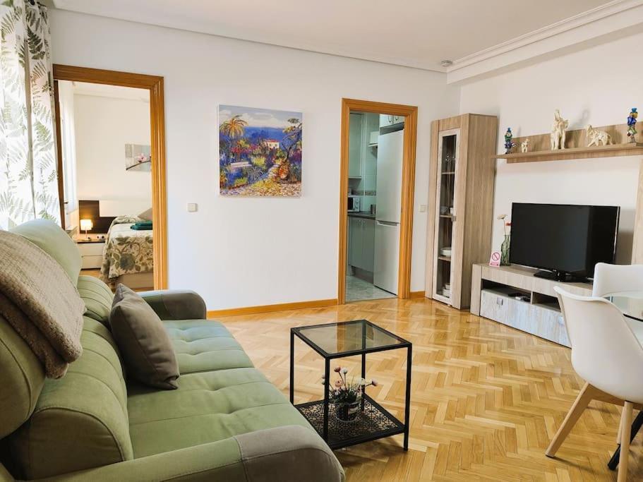 Apartamentos Turisticos Seviro Madrid Exterior foto